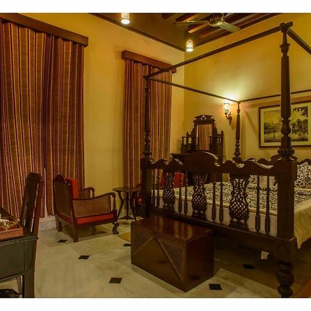 Hotel 233 Park Street Kalkutta Zimmer foto